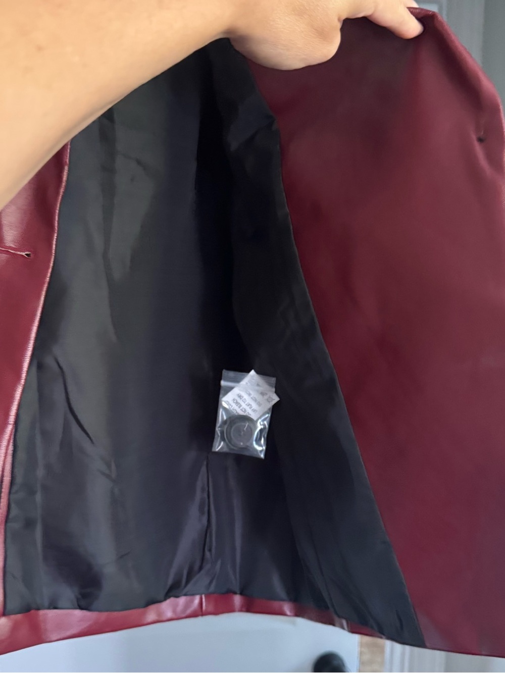 Princess Polly Woman’s Burgundy Leather Blazer Jacket - Picture 6 of 7
